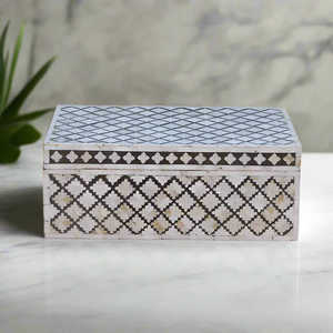 Boîte de rangement élégante pour bijoux en os incrusté, coffre à souvenirs en bois fait main pour collection de cadeaux féminins - Product Image 1