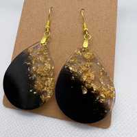 Boucles d'oreilles pendantes en résine transparente avec fleurs séchées et perles naturelles, bijoux artisanaux tendance pour femmes, pour les soirées