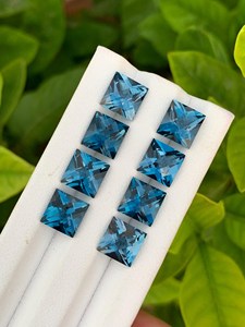Piedra preciosa de topacio azul de Londres natural, corte princesa cuadrado, origen Nigeria, cristal azul suelto para la fabricación de joyas, anillos y colgantes. - Product Image 4