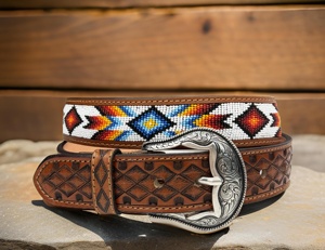 Ceintures Western pour hommes en cuir de vachette, gravées à la main avec motifs floraux, prix de gros avec service OEM/ODM à bas prix - Product Image 5