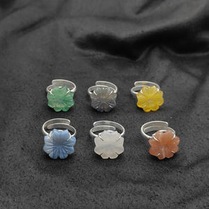 Bague ajustable en argent sterling avec fleur de quartz jaune sculptée, bijoux bohèmes en pierres précieuses, vente en gros - Product Image 5