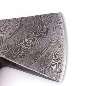 Hacha Tomahawk Premium de Acero de Damasco para Caza, Supervivencia, Bushcraft y Camping con Funda de Cuero, Mango de Madera, Estilo Vikingo, ODM OEM - Product Image 6