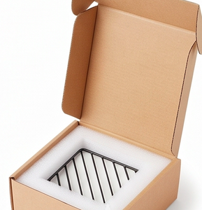 Porte-serviettes blanc moderne avec cadre en métal noir, design autoportant pour la cuisine, la décoration de table et l'hôtellerie - Product Image 6