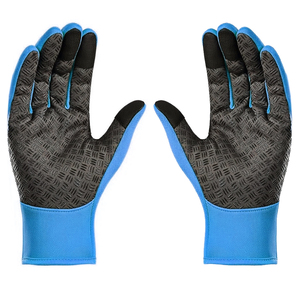 Gants d'hiver en polyester texturé avec logo personnalisé, coupe-vent et compatibles écran tactile, pour une conduite fluide sur routes accidentées - Product Image 3