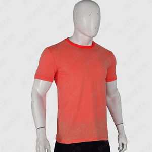 T-shirt en tricot à manches courtes pour homme, couleur unie, col rond, coupe classique, style décontracté, rouge - Product Image 1
