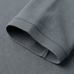 Polo à manches courtes gris pour homme en tissu Oxford de coton, couleur unie décontractée avec poche, coupe classique, respirant, design tissé - Product Image 6