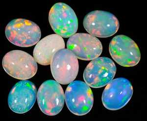 Opale d'Éthiopie naturelle, cabochon poli, pierre précieuse en vrac pour la fabrication de bijoux, fournisseur en gros, export international B2B, OEM - Product Image 1