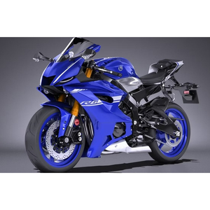 Motocicleta deportiva de alta potencia con refrigeración líquida para aceleración y control de manejo rápidos, Yamaha YZF R6 600cc usada. - Product Image 1