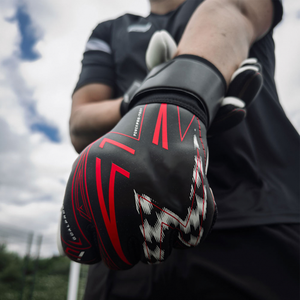 Guantes de portero de fútbol profesionales para adultos de látex, antideslizantes, con protección para los dedos, de goma PU, silicona, gel, agarre tipo gecko - Product Image 2