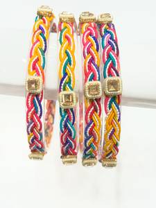 Bracelet en laiton artisanal indien pour femmes, collection de bijoux traditionnels faits à la main - Product Image 1