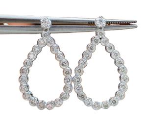 ต่างหูเพชรมอยส์ซอไนต์กลมสีขาวสวยและจี้เพชรอื่นๆทำจากสเตนเลสสตีลเงินสเตอร์ลิงสำหรับเป็นของขวัญในงานปาร์ตี้สำหรับเธอ - Product Image 1