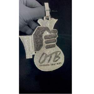 Pendentif en argent 925 avec moissanite, thème OTB Original Trap Boyz, charme hip-hop pour homme, à porter au quotidien - Product Image 1