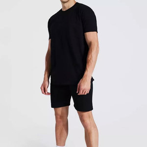 Conjuntos de camiseta y pantalones cortos deportivos para hombre al por mayor, conjuntos de 2 piezas de verano para hombre, unisex, lisos y teñidos. - Product Image 3