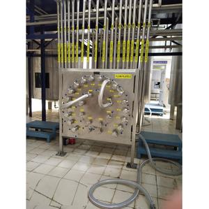 Placas de Flujo Duraderas, Tuberías y Accesorios para una Transferencia Eficiente de Líquidos en las Industrias de Tratamiento de Agua y Procesos, en Venta - Product Image 1