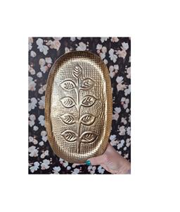 Elegante Bandeja de Servicio de Latón para una Mesa Sofisticada con Motivos Detallados, Construcción Robusta y Acabado Brillante - Product Image 6