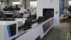 <span class=keywords><strong>2025</strong></span> mô hình mới 2000W 3000W Laser hình chữ nhật ống máy cắt kim loại ống <span class=keywords><strong>CNC</strong></span> - Product Image 6