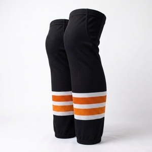 Chaussettes de hockey sur glace de haute qualité, durables et performantes, vêtements de sport avec service OEM, solutions de fabrication pour marques personnalisées - Product Image 3