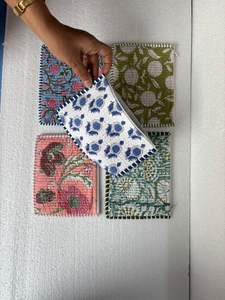 Pochette en tissu de coton matelassé imprimé à la main, écologique, sac de voyage pour maquillage et trousse à cosmétiques multi-usages - Product Image 3