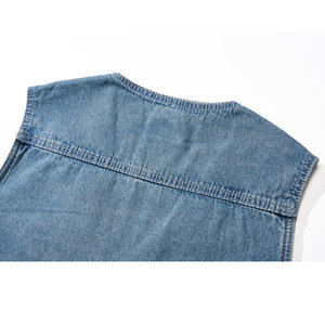 Chaleco de Mezclilla Lavada Premium para Hombre |   Chaqueta vaquera sin mangas de corte ajustado para primavera |   Chaleco de Motociclista Personalizable con Logotipo de Marca - Product Image 5