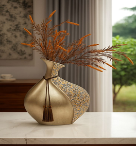 Jarrones circulares blancos acanalados con bordes dorados y relieve de ramas florales. Conjuntos elegantes disponibles a precios de mayorista. - Product Image 5