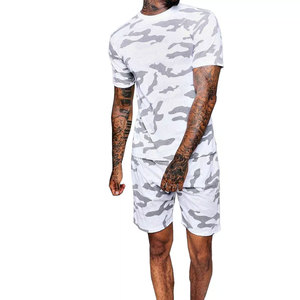 Ensembles de vêtements pour hommes respirants, coupe classique, style streetwear, t-shirts et shorts brodés d'été, coton de haute qualité, OEM - Product Image 4