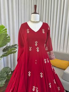 TENNECY Hermoso Conjunto de Pent y Dupatta de Gorgette con Nuevo Diseño de Moda para Mujer, Reversible, de Secado Rápido, Sin Arrugas, para Todas las Estaciones, para Bodas - Product Image 3