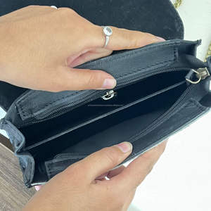 Bolso de Mano Cruzado Cuadrado de Cuero Repujado Más Vendido del Oeste para Mujer, Bolso de Mensajero con Diseño a Cuadros - Product Image 6