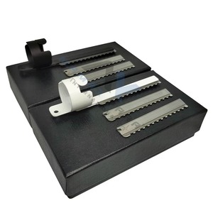 Rasoir de précision en acier inoxydable style turc pour barbiers et salons, avec lames à cartouche, boîte personnalisable avec logo, vente en gros, OEM - Product Image 3