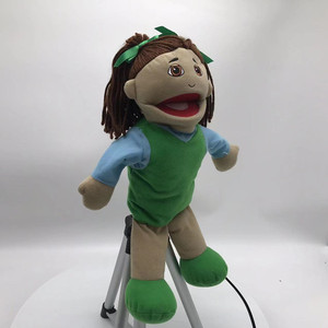 Muñeca de Peluche Personalizada con Vestido Verde y Lazo, 31cm-50cm, Material Súper Suave para Niñas de 3 Años en Adelante - Product Image 1