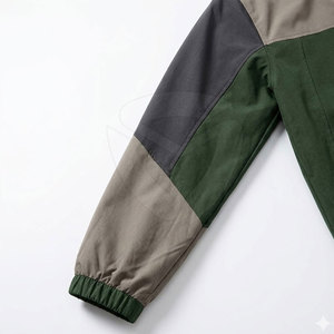 Chaqueta cortavientos elegante con material resistente al agua y diseño moderno para correr, viajar y uso diario. - Product Image 4
