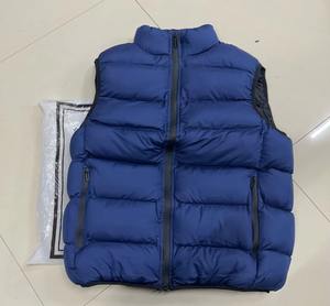 Gilets matelassés pour hommes grande taille de haute qualité, gris, avec rembourrage en duvet de canard, chauds pour l'hiver, vente en gros - Product Image 3