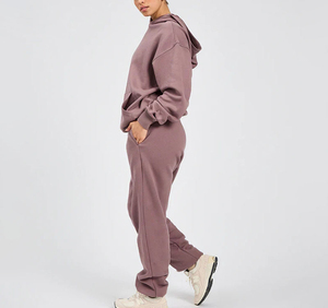 Ensemble de survêtement pour femme en molleton épais de coton French Terry, coupe ample, avec pantalon de survêtement large et droit et pantalon évasé, et sweat à capuche - Product Image 6