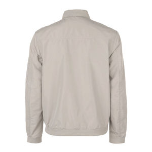 Chaqueta bomber moderna con tela ligera y diseño elegante. Ideal para looks de moda casual. - Product Image 2
