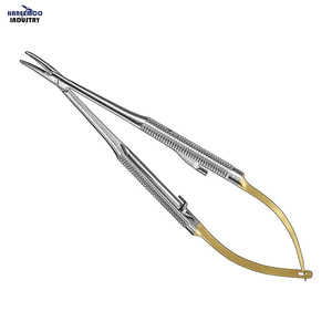 Porte-aiguilles manuel BARRAQUER à micro-aiguilles, 14 cm, courbé, certifié TC CE, 30 positions de mâchoires, Classe I - Product Image 1