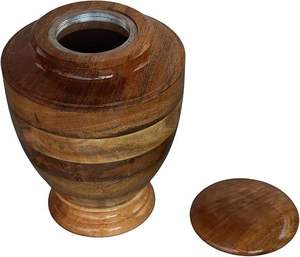 Urna Funeraria de Madera Majestuosa para Cenizas, con Cierre Decorativo Refinado y Acabado de Textura de Madera Natural Rica - Product Image 5
