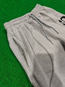 High Quality Custom Unisex Two Tone Color Heavy Weight 100% Cotton Fleece Sweatpants with Embroidery <b>Cuffed</b> <b>Jogger</b> for Men - Product Image 2