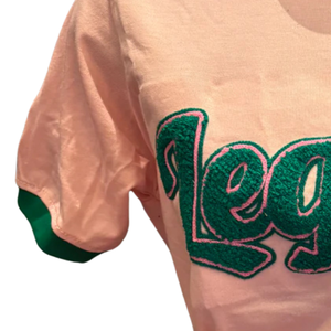 T-shirt en chenille rose AKA Legacy pour femme, broderie de lettres grecques, col rond premium, haut décontracté de sororité, tissu de haute qualité - Product Image 2