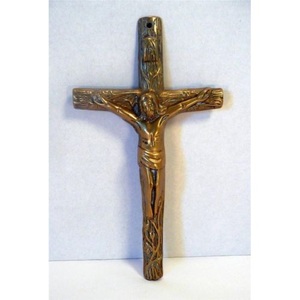 Croix murale décorative en laiton de luxe, faite à la main, cadeau religieux chrétien pour les églises et les chapelles - Product Image 1