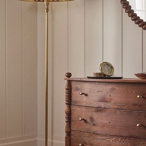 Lampe sur pied en bois de style scandinave avec une lumière ambiante douce pour la décoration de la maison - Product Image 4