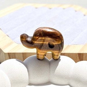 Ojo de Tigre Natural Tallado en Forma de Elefante, Gema Suelta Pulida, Amuleto Animal, Suministro para Fabricación de Joyas, Venta al por Mayor, Se Vende por Pieza - Product Image 4
