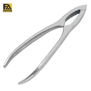 Casse-noix gaucher de qualité industrielle avec lame en acier inoxydable bord dentelé pour application de cisaillement - Product Image 1