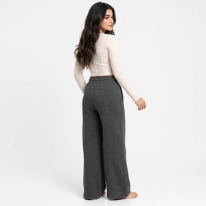 Pantalones deportivos de mezcla de algodón de primera calidad, tela cómoda, adecuados para uso diario, pantalones informales de pierna ancha para mujer, pantalones informales de corte relajado, suaves - Product Image 2
