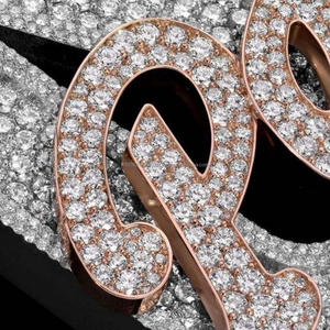 จี้ตัวอักษร M แบบสั่งทำพิเศษจาก Trisha Jewels เงินแท้ 925 ประดับเพชรแล็บโกรว์ พร้อมสร้อยคอฮิปฮอป รับรองโดย GIA สำหรับทั้งชายและหญิง - Product Image 5
