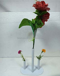 Vase blanc unique Dessus de table à fleurs rouges et ensemble moderne de 3 fer à repasser pour la décoration de jardin à la maison Vente directe d'usine Support de jardinière de luxe - Product Image 5