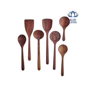 Juego de Cucharas de Madera en OFERTA - Utensilios de Cocina de Mango Largo para Remover, Servir y Más - OEM Disponible - Product Image 1