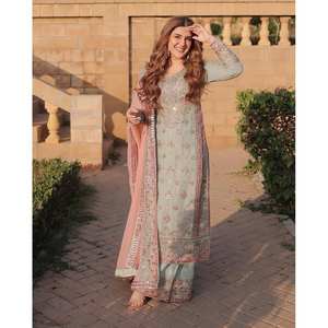 Conjunto de Top y Pantalón SRK Beautiful Pista con Dupatta, Bordado con Lentejuelas, Talla XL - Product Image 4