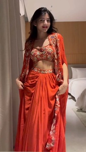 Salwar Kameez Moderno Premium para Mujer, Elegante Bordado Floral, Secado Rápido, Vestido de Novia, Fiestas Casuales, Estilo Indio/Pakistaní - Product Image 2