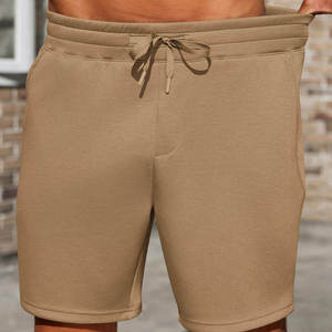 Shorts de sport athlétiques premium pour hommes en polyester avec cordon de serrage, taille élastique, logo personnalisé, couleur unie, respirants, pour la gym, la course et l'entraînement - Product Image 5