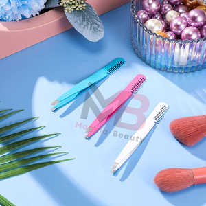 Pinzas de Precisión Quirúrgicas de Acero Inoxidable Ecológicas de Lujo Personalizadas Profesionales Premium con Punta Ultrafina Integrada para Cejas - Product Image 6