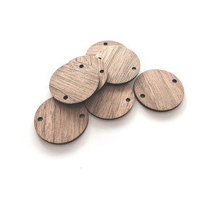 Carte RFID intelligente <span class=keywords><strong>en</strong></span> <span class=keywords><strong>bois</strong></span> personnalisée 125 kHz pour contrôle d'accès, serrure <span class=keywords><strong>de</strong></span> porte, hôtel écologique, carte RFID <span class=keywords><strong>en</strong></span> <span class=keywords><strong>bois</strong></span> fiable - Product Image 4